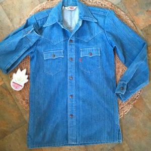 Vintage 1969-1970s Levi's denim button down